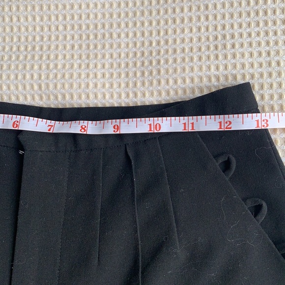 High waisted black shorts size 0 - Picture 5 of 6